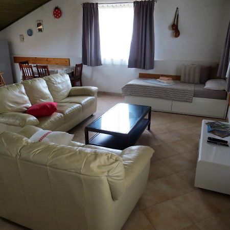 Apartament House Elan Kornić Zewnętrze zdjęcie