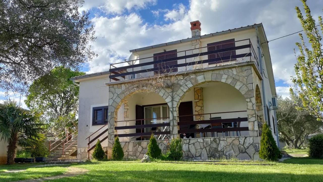 Apartament House Elan Kornić Zewnętrze zdjęcie