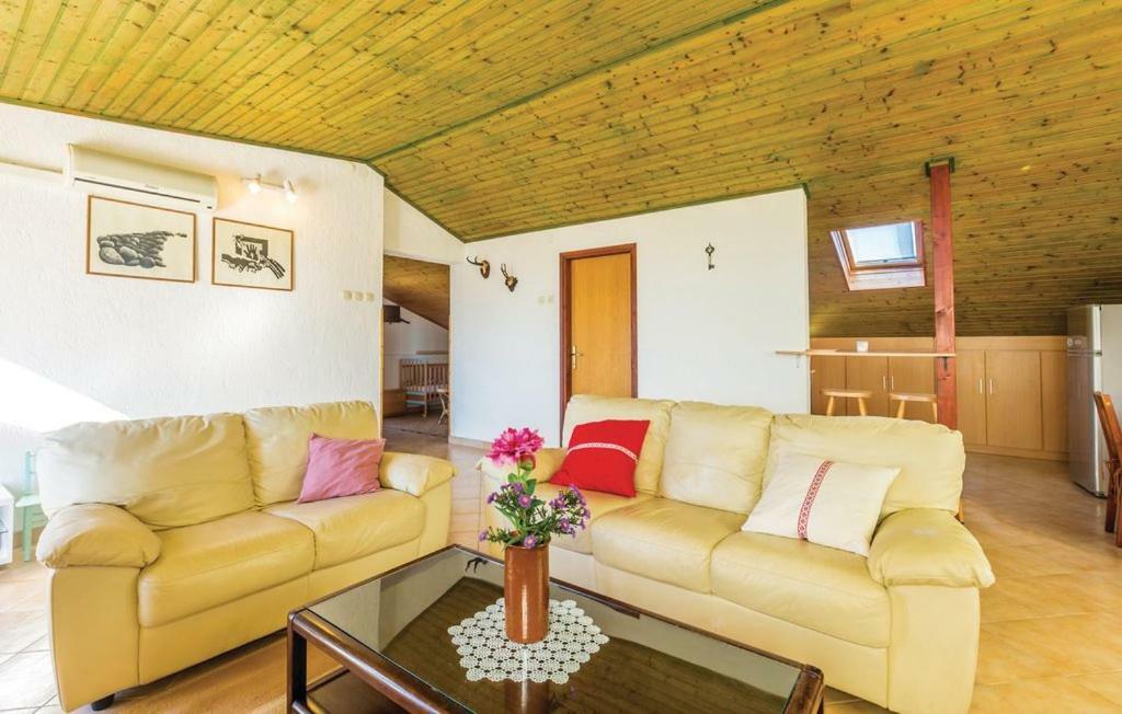 Apartament House Elan Kornić Zewnętrze zdjęcie